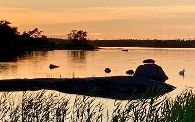 Solnedgång på midsommarafton. Bilden från Föglö, Åland där vi tillbringade helgen tillsammans med familjen.